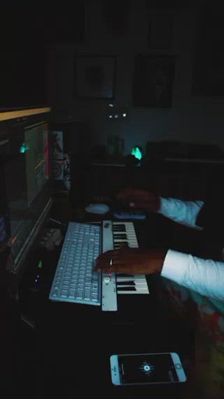 Wow (Beat/Instrumental)